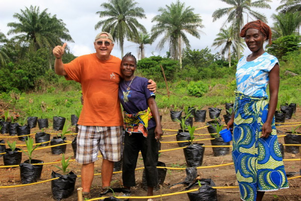 Istvan with women farmers